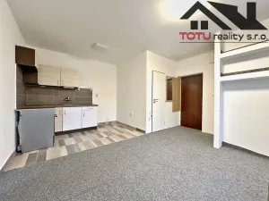 Pronájem bytu 3+kk, Jaroměř, 5. května, 50 m2