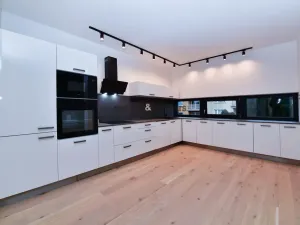 Pronájem rodinného domu, Praha - Háje, V Hájích, 220 m2