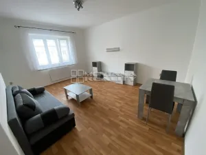 Pronájem bytu 2+1, Šternberk, Komenského, 38 m2