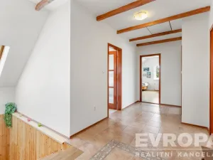 Prodej rodinného domu, Kamenice - Nová Hospoda, Na Vyhlídce, 380 m2