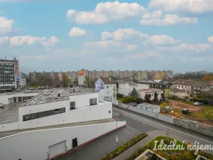 Pronájem bytu 1+kk, Brno, Komárovská, 29 m2