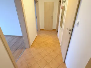 Pronájem bytu 3+1, Praha - Černý Most, Cíglerova, 74 m2