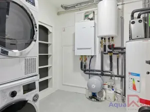 Prodej rodinného domu, Karlovy Vary, 180 m2