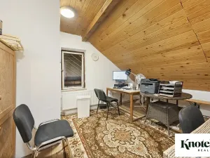 Prodej kanceláře, Račice-Pístovice, 479 m2