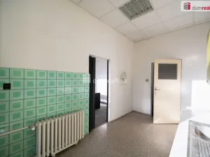 Pronájem výrobních prostor, Vacov - Vlkonice, 1895 m2