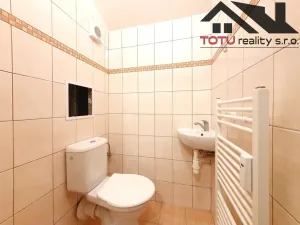 Pronájem bytu 3+1, Náchod, U Zastávky, 70 m2