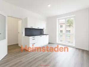 Pronájem bytu 1+kk, Ostrava - Poruba, Hlavní třída, 22 m2