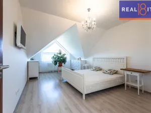 Prodej rodinného domu, Holubice, Habrová, 161 m2