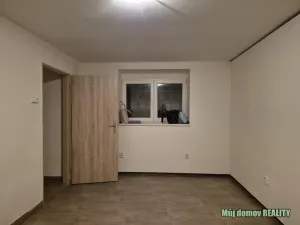 Pronájem bytu 3+kk, Praha - Radotín, Věštínská, 70 m2