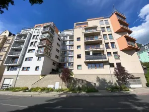 Prodej bytu 2+kk, Karlovy Vary, Na Vyhlídce, 68 m2
