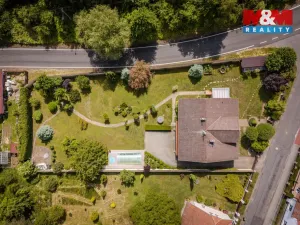 Prodej rodinného domu, Týnec nad Labem - Vinařice, 300 m2