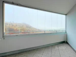 Pronájem bytu 1+kk, Praha, Modenská, 28 m2