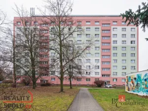 Prodej bytu 3+1, Plzeň - Doubravka, Moravská, 76 m2