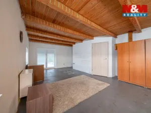 Prodej pozemku pro bydlení, Lobodice, 1643 m2