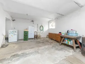 Prodej zemědělské usedlosti, Jaroměřice, 658 m2