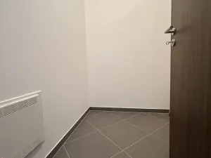 Pronájem bytu 3+kk, Praha, Návarovská, 83 m2