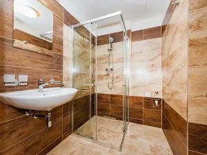 Pronájem bytu 1+kk, Praha - Hlubočepy, Fabiánové, 34 m2