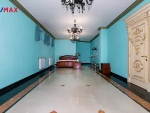 Pronájem rodinného domu, Praha - Kunratice, 450 m2