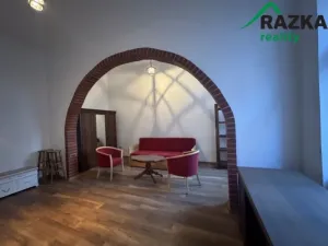 Prodej bytu 2+1, Karlovy Vary, T.G.M., 82 m2