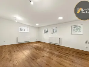 Pronájem bytu 2+kk, Jesenice, Do Potočin, 68 m2