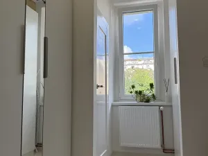 Pronájem bytu 2+kk, Praha - Vinohrady, Šrobárova, 49 m2