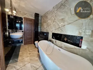 Pronájem bytu 4+kk, Vysoký Újezd, Rochlova, 119 m2