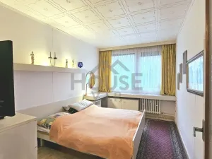 Prodej bytu 3+1, Praha, Přímětická, 68 m2