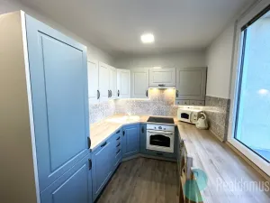 Pronájem bytu 4+1, Velešín, Nad Cihelnou, 78 m2