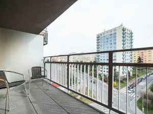 Pronájem bytu 1+kk, Praha - Záběhlice, Na Slatince, 30 m2