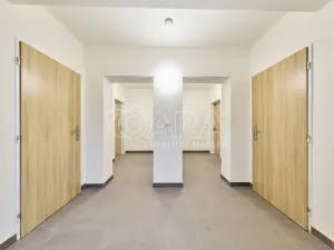 Prodej rodinného domu, Mladé Buky - Hertvíkovice, 282 m2