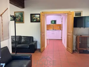 Prodej obchodního prostoru, Praha - Troja, 109 m2