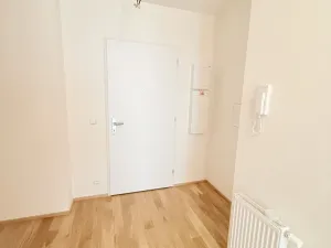 Prodej bytu 2+kk, Praha - Střížkov, Střížkovská, 65 m2