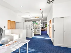 Prodej kanceláře, Praha - Záběhlice, Jetelová, 234 m2