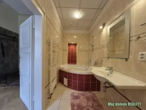 Pronájem bytu 3+1, Praha - Staré Město, Týnská ulička, 107 m2