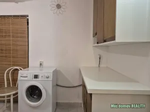 Pronájem bytu 1+1, Praha - Modřany, Kolářova, 35 m2