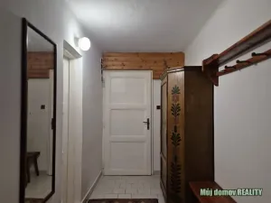 Pronájem bytu 1+1, Praha - Modřany, Kolářova, 35 m2