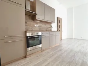 Pronájem bytu 2+kk, Meziboří, nám. 8. května, 54 m2