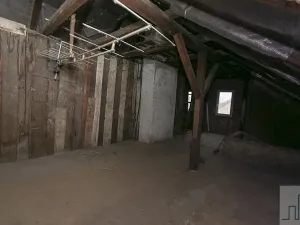 Prodej vícegeneračního domu, Lahošť, Švermova, 250 m2