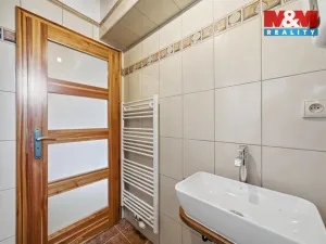 Prodej rodinného domu, Písařov - Bukovice, 347 m2