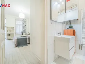 Prodej bytu 2+kk, Praha - Nové Město, Záhořanského, 61 m2