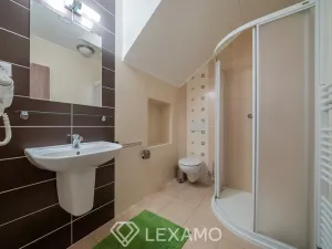 Prodej ubytování, Jevišovka, 241 m2