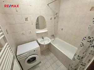 Pronájem bytu 1+1, Chrudim, Na Větrníku, 37 m2