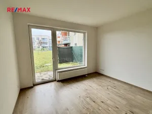 Prodej bytu 2+kk, Praha - Dolní Počernice, Černodolská, 64 m2