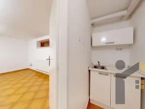 Pronájem obchodního prostoru, Praha - Hostivař, Hornoměcholupská, 88 m2