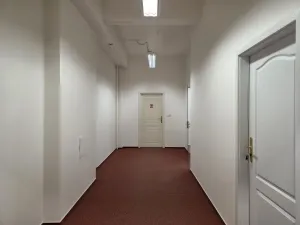 Pronájem kanceláře, Plzeň, náměstí Republiky, 60 m2