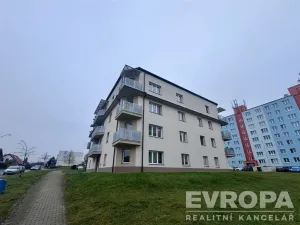 Pronájem bytu 1+kk, Dobřany, Loudů, 37 m2