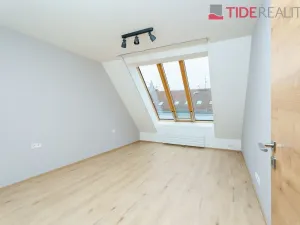 Pronájem bytu 5+kk, Praha, Belgická, 259 m2