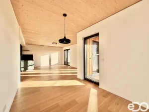 Pronájem bytu 4+kk, Praha, Ujgurská, 110 m2