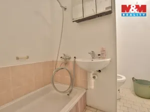 Pronájem bytu 1+kk, Hradec Králové - Nový Hradec Králové, Jana Masaryka, 35 m2