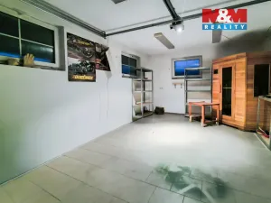 Prodej rodinného domu, Mokrovraty, 375 m2